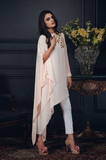 Hira Salman feet photo 14
