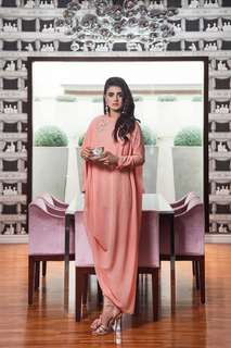 Hira Salman feet photo 10