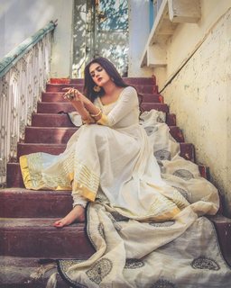 Hira Salman feet photo 20