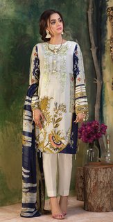 Hira Salman feet photo 20
