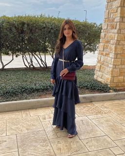 Hira Salman feet photo 8
