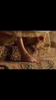 Hira Salman feet photo 9