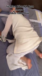 Hira Salman feet photo 8