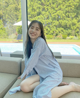 Hiroe Igeta feet photo 1
