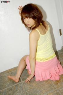 Hitomi Aizawa feet photo 7