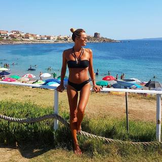 Hoara Borselli feet photo 2