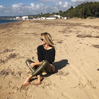 Hoara Borselli feet photo 13