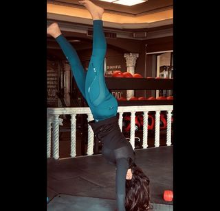 Hoda Eletreby feet photo thumbnail
