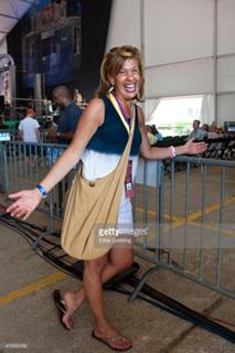 Hoda Kotb feet photo thumbnail