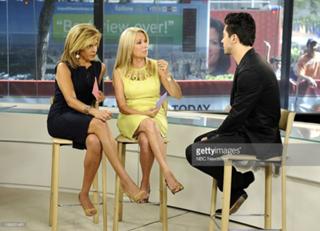Hoda Kotb feet photo thumbnail
