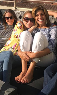 Hoda Kotb feet photo thumbnail