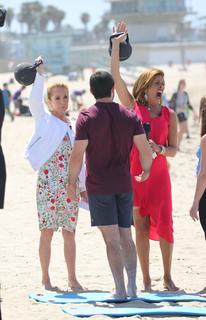 Hoda Kotb feet photo thumbnail