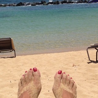 Hoda Kotb feet photo thumbnail
