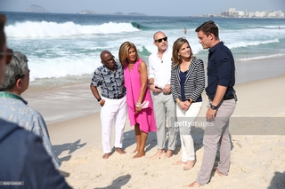 Hoda Kotb feet photo thumbnail