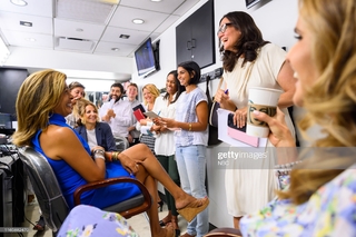 Hoda Kotb feet photo thumbnail