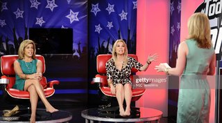 Hoda Kotb feet photo thumbnail
