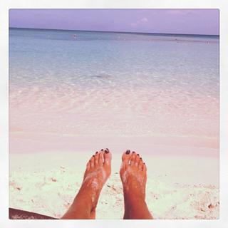 Hoda Kotb feet photo thumbnail