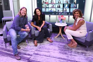 Hoda Kotb feet photo thumbnail