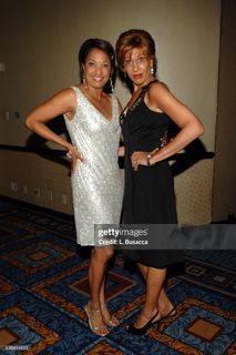Hoda Kotb feet photo 3