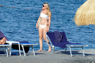 Hofit Golan feet photo 3