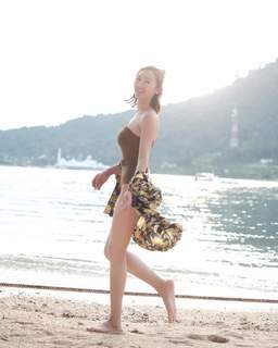 Hoi-Ning Ko feet photo 10