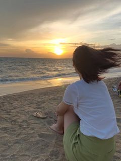 Hoi-Ning Ko feet photo 2