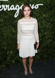 Holland Roden feet photo thumbnail