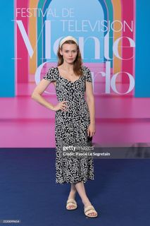 Holland Roden feet photo 2