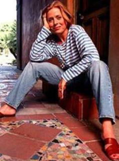 Holland Taylor feet photo 3