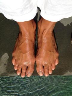 Holland Taylor feet photo 18