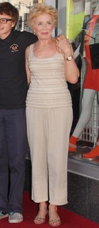 Holland Taylor feet photo 14