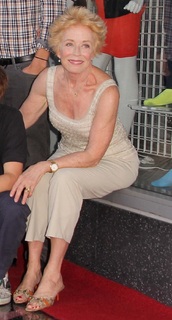 Holland Taylor feet photo 9