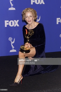 Holland Taylor feet photo 2
