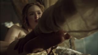 Holliday Grainger feet photo thumbnail
