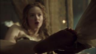 Holliday Grainger feet photo thumbnail