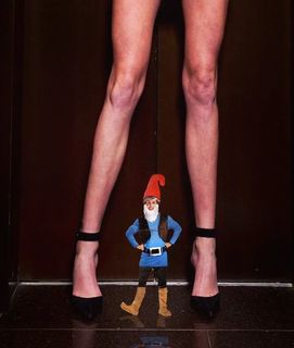 Holly Burt feet photo thumbnail