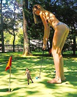 Holly Burt feet photo thumbnail