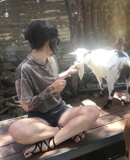 Holly Conrad feet photo 17