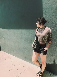 Holly Conrad feet photo 16