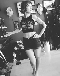 Holly Conrad feet photo 9