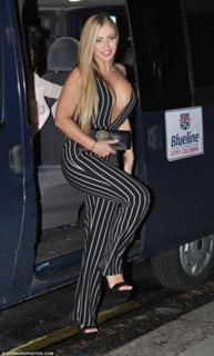 Holly Hagan feet photo thumbnail