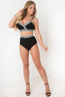 Holly Hagan feet photo thumbnail