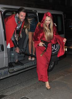 Holly Hagan feet photo thumbnail