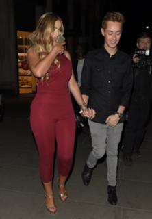 Holly Hagan feet photo thumbnail