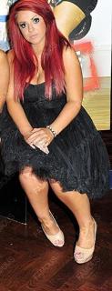 Holly Hagan feet photo thumbnail