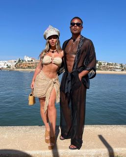 Holly Hagan feet photo thumbnail