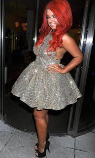 Holly Hagan feet photo thumbnail