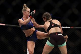 Holly Holm feet photo thumbnail