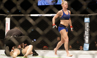 Holly Holm feet photo thumbnail