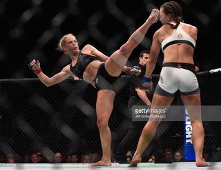 Holly Holm feet photo thumbnail